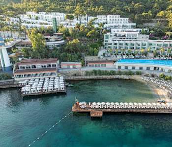 Blue Dreams Resort 